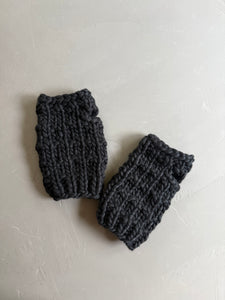 Black Fingerless Mitts