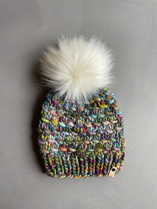 Arco Iris Scallop Shell Beanie