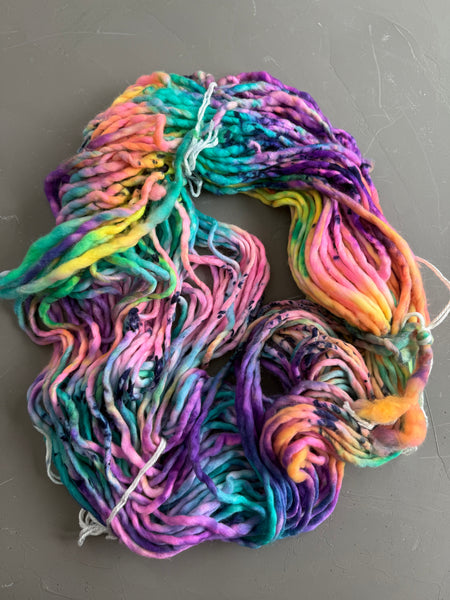 Puff Super Bulky: Unicorn: Berry Pebbles