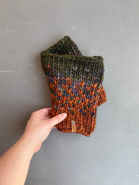 Quequay Sunrise Hand Knit Merino Wool Cowl