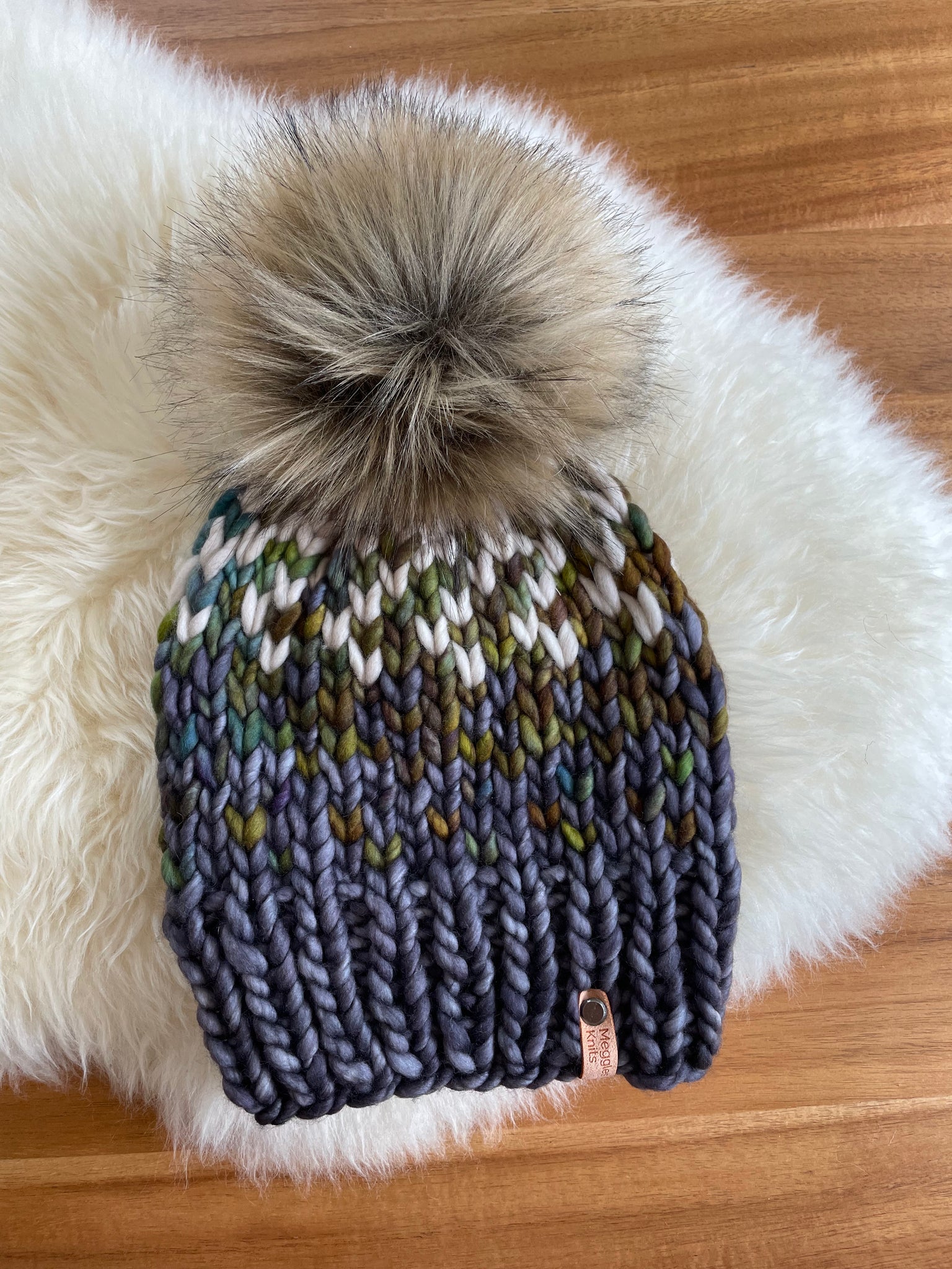 Sunrise hat with Faux Fur Pom Pom