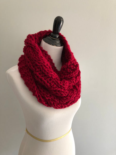 Cozy Cabled Cowl