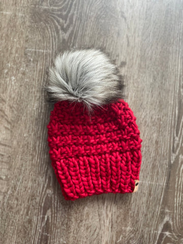 Shaughnessy Hat in Red